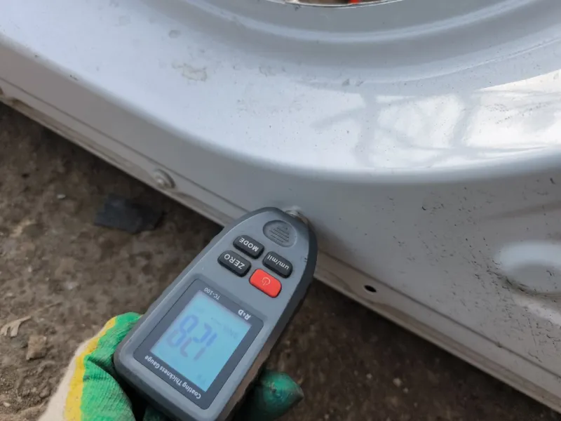 Порог с центральной стойкой