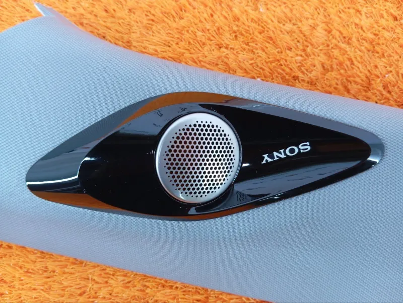 Накладка на стойку кузова