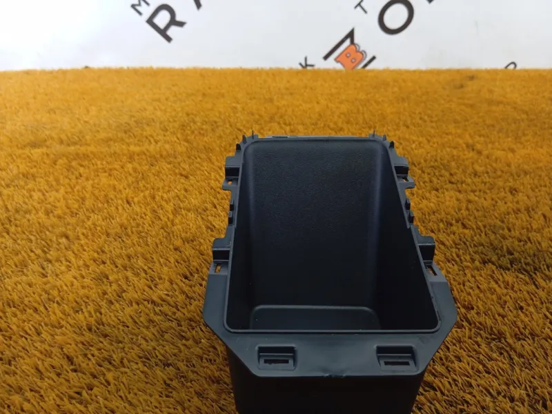 Накладка на торпедо