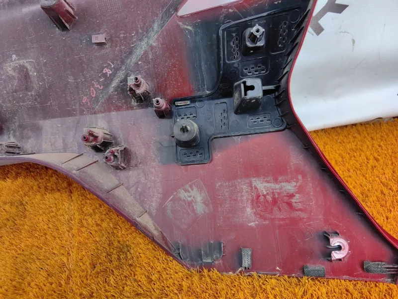 Накладка крышки багажника