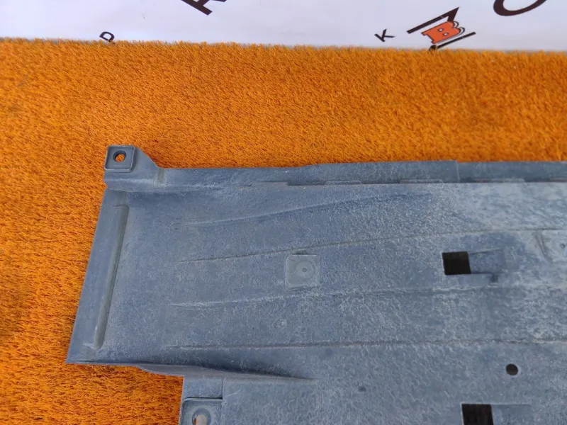 Защита днища кузова