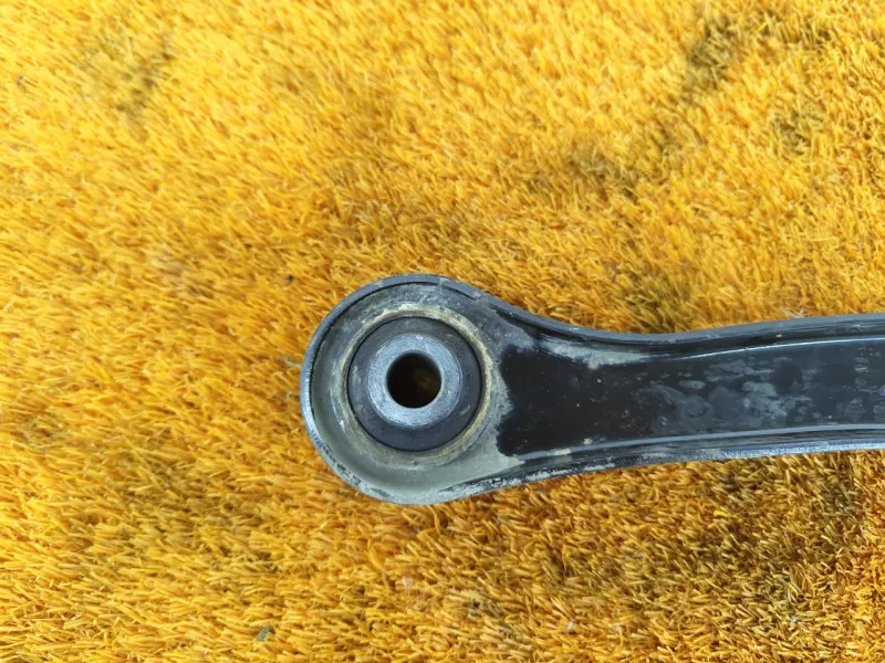 Рычаг подвески