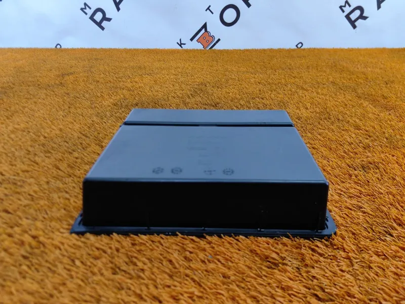 Ящик передней консоли