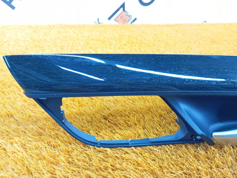 Молдинг двери