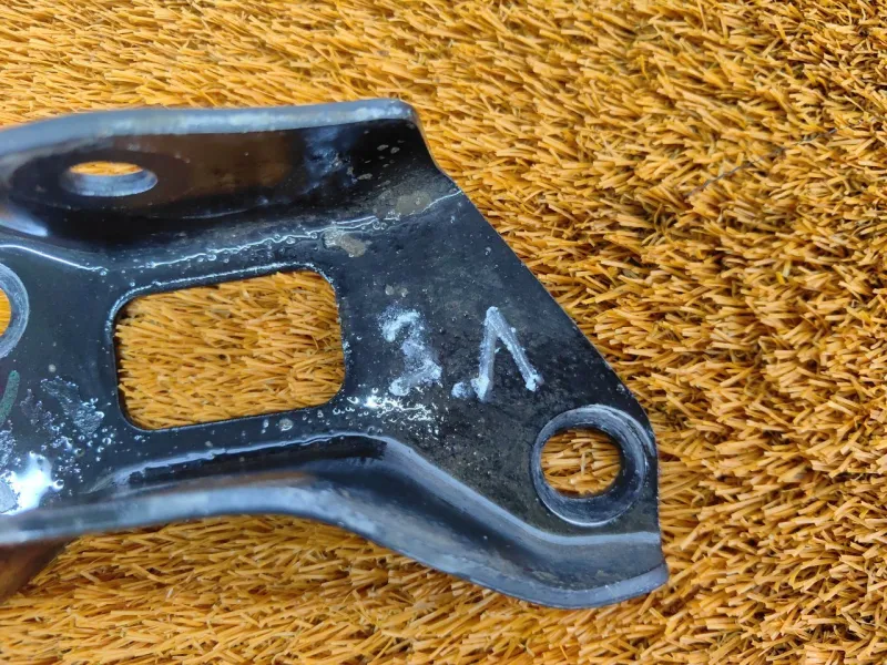 Кронштейн балки