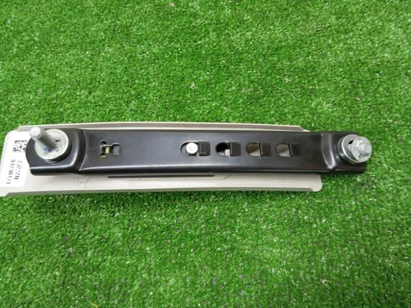 Механизм регулировки ремня безопасности