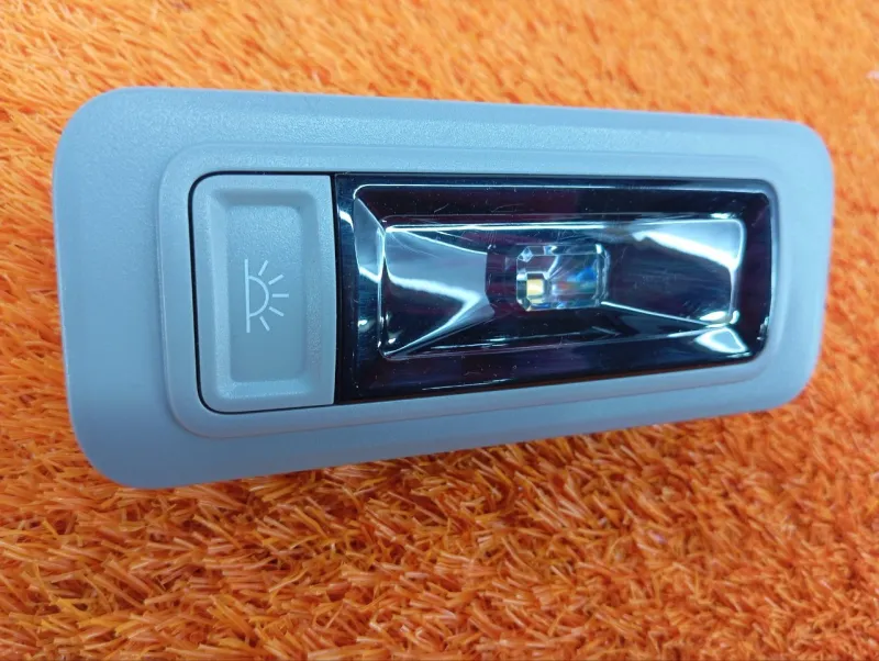 Плафон салона