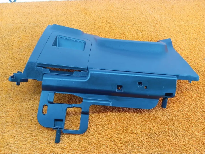 Накладка на торпедо