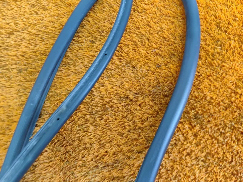 Уплотнитель двери