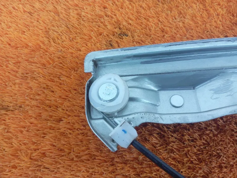 Стеклоподъемник