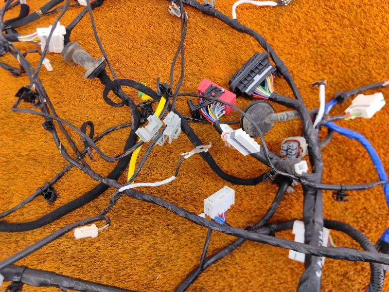 Проводка салона