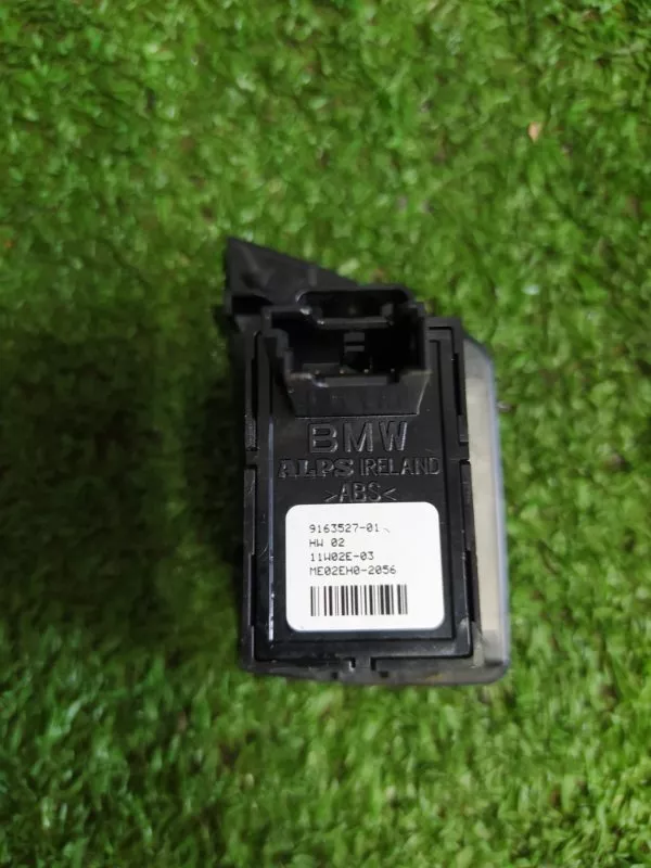 Кнопка стеклоподъемника