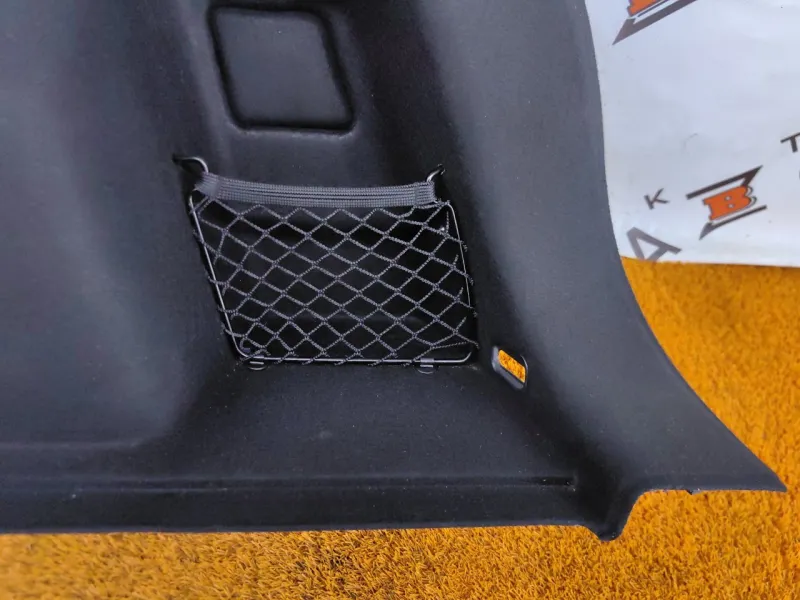 Обшивка багажника