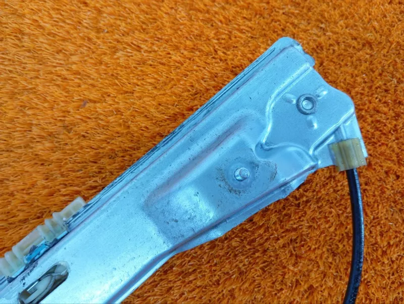 Стеклоподъемник