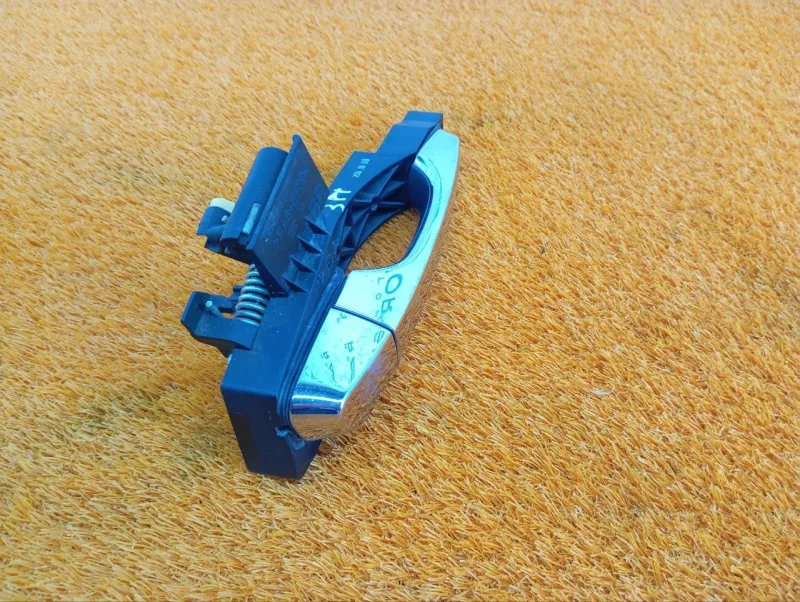 Ручка двери наружняя