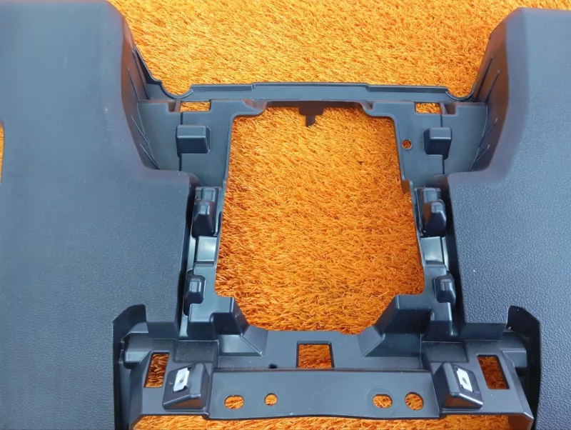 Накладка торпедо