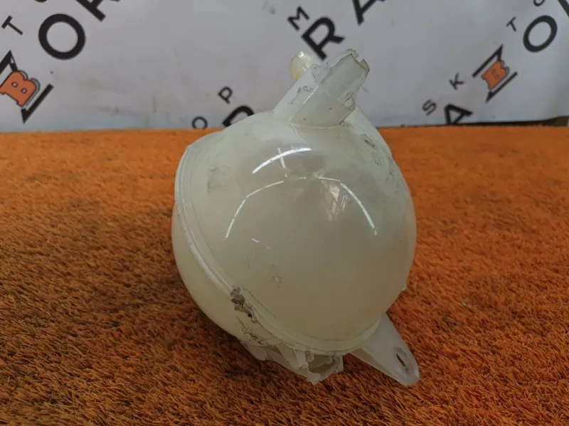 Бачок расширительный