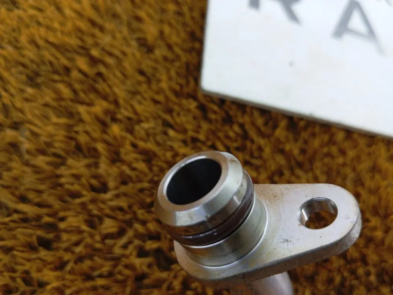 Трубка масляная