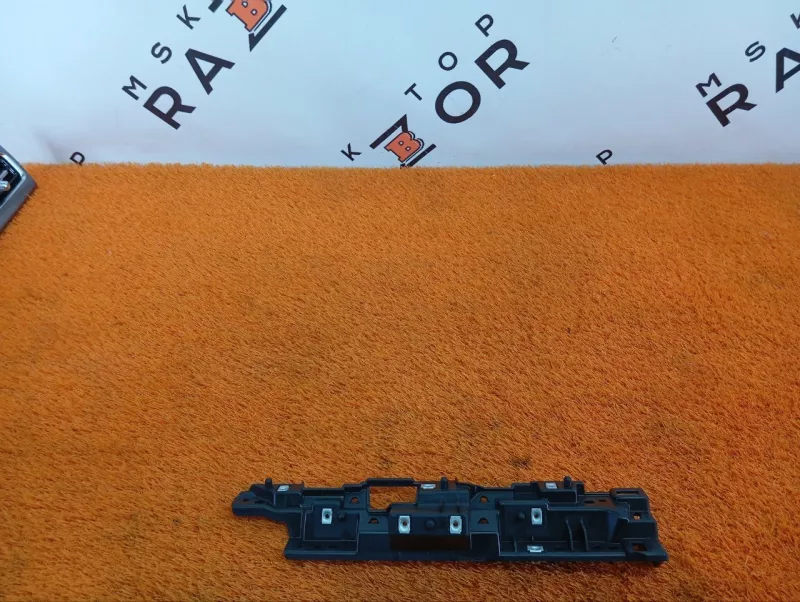 Накладка под торпедо