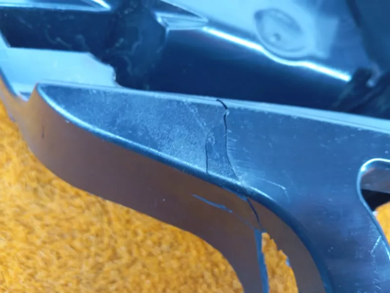 Крепление бампера