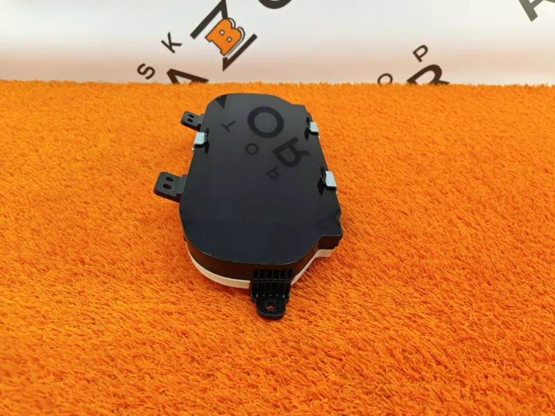 Панель приборов