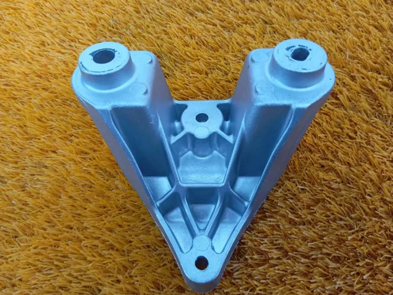 Кронштейн рулевой колонки