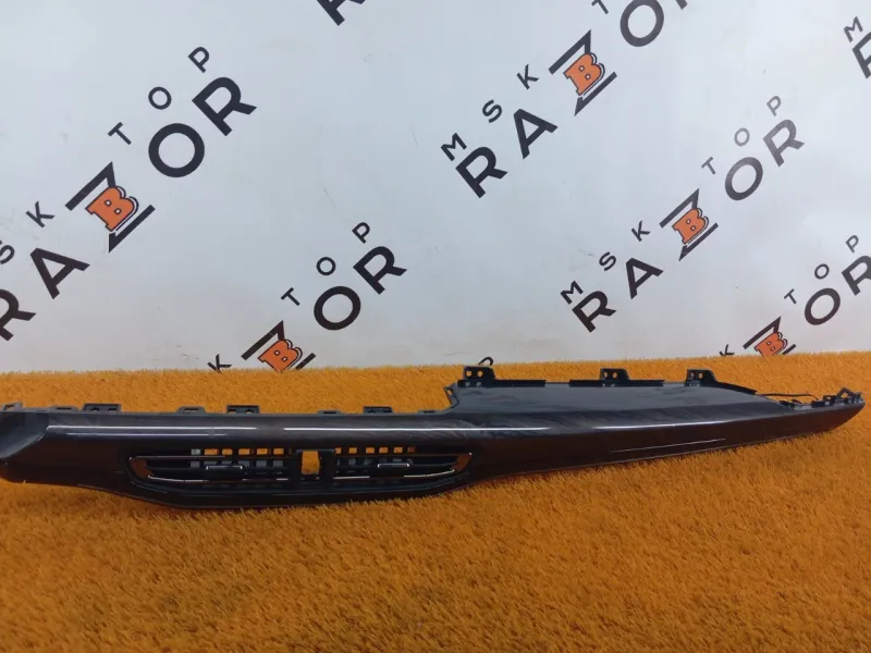 Накладка на торпедо