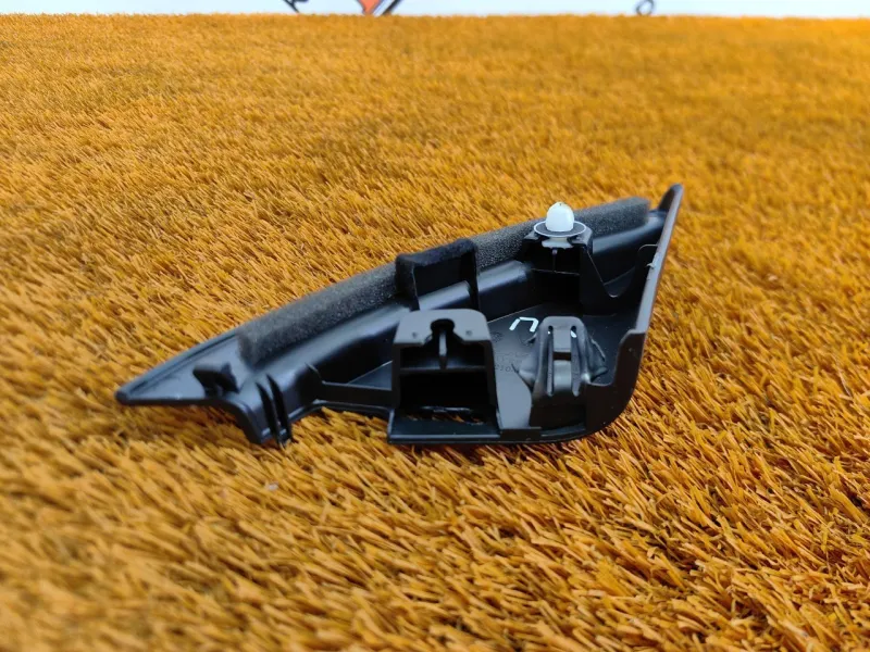 Накладка двери