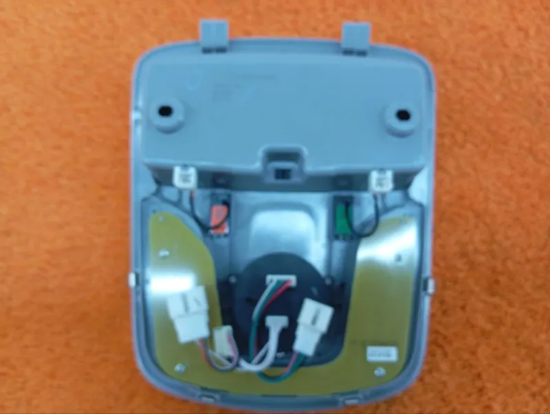 Плафон салона