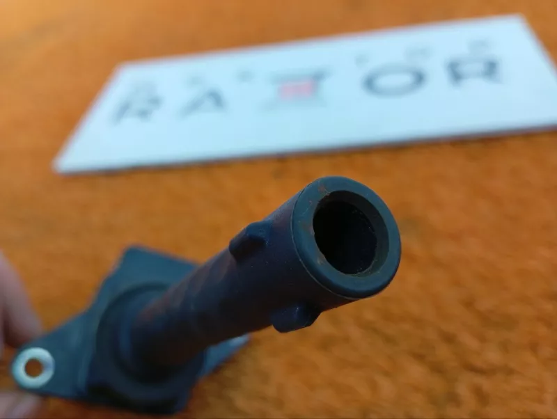 Катушка зажигания Chery Tiggo 8 Pro 2023 F01R00A134 SQRF4J16C