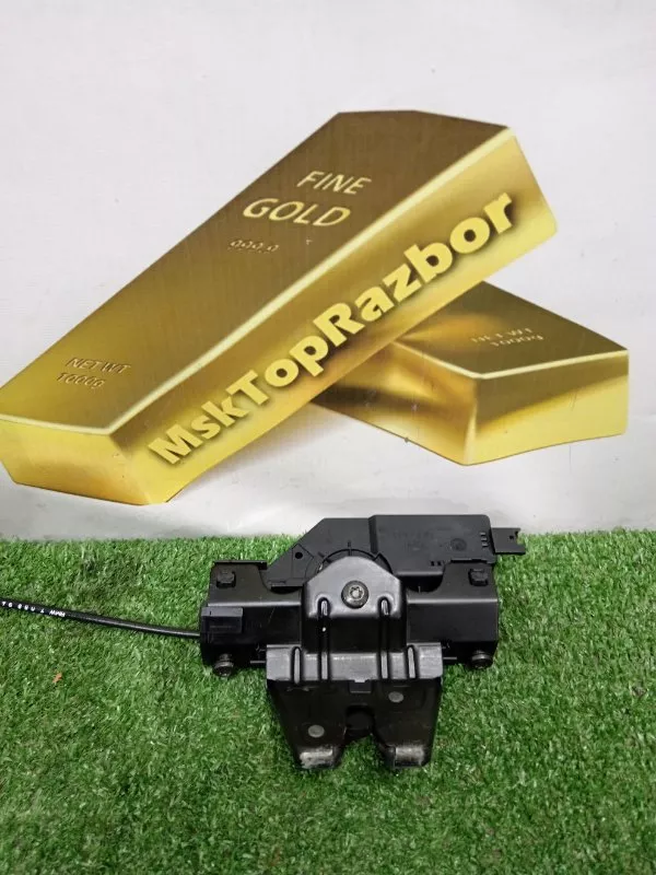 Замок багажника