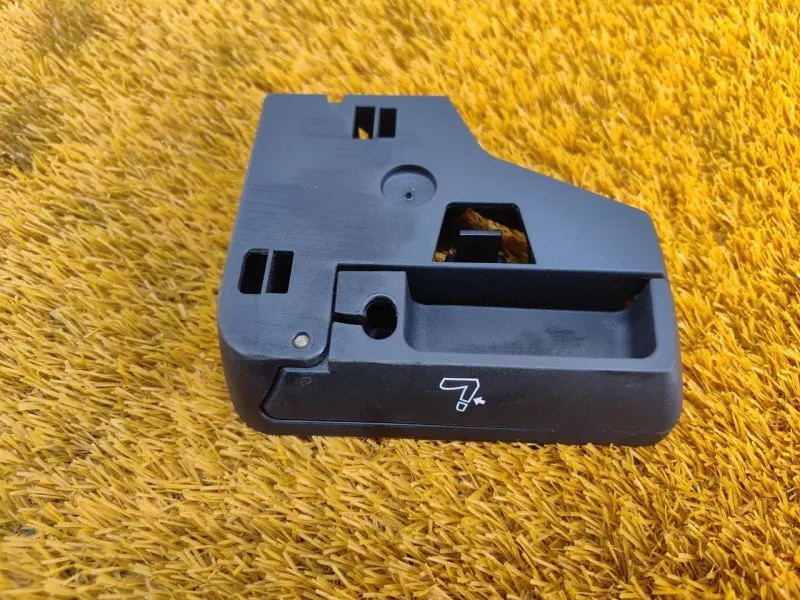 Ручка регулировки спинки сиденья