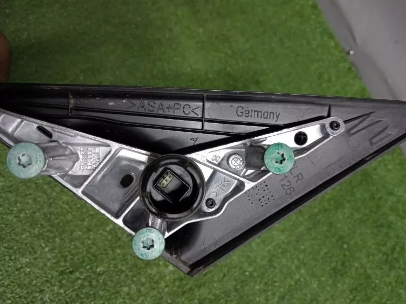 Зеркало боковое