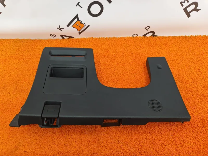 Накладка на торпедо