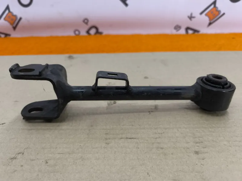 Рычаг подвески