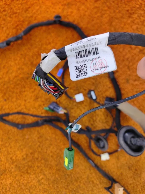 Проводка двери