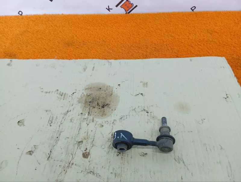 Стойка стабилизатора