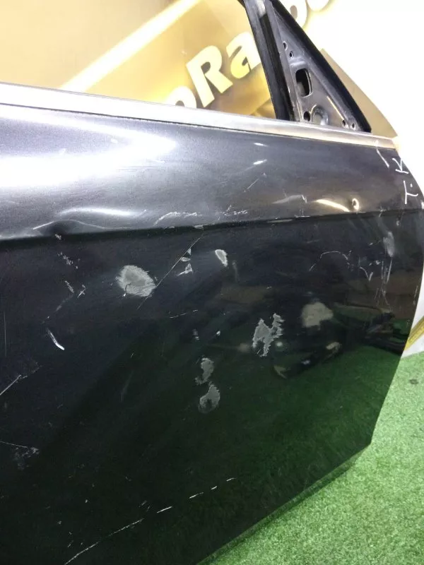 Дверь Audi A4 2010 8K0831052J B8, передняя правая