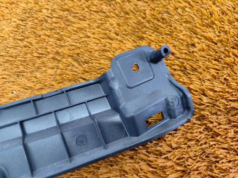 Кронштейн бампера