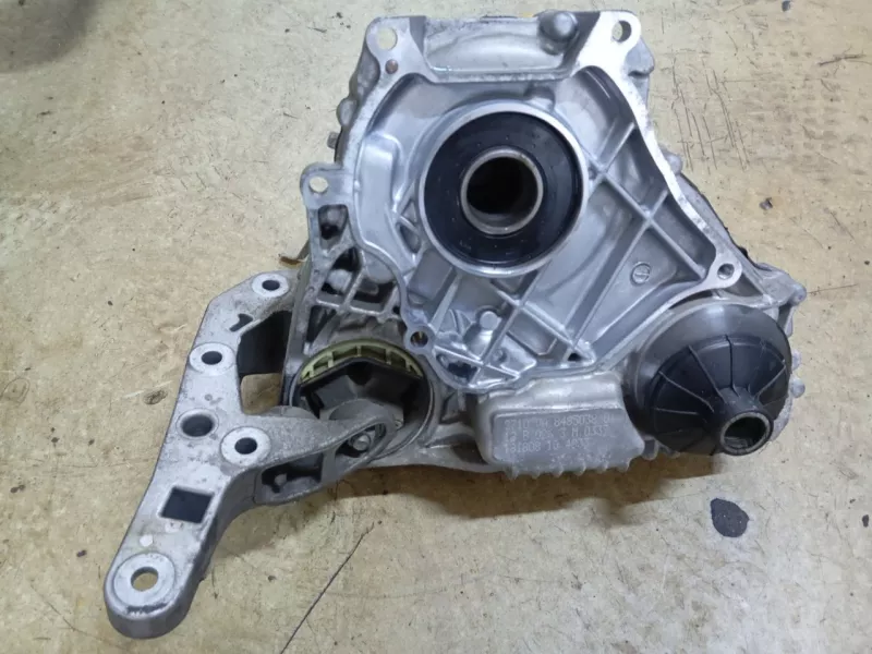 Раздатка BMW X3 2018 27109469019 G01 B47