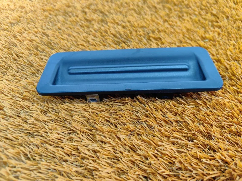 Ручка багажника