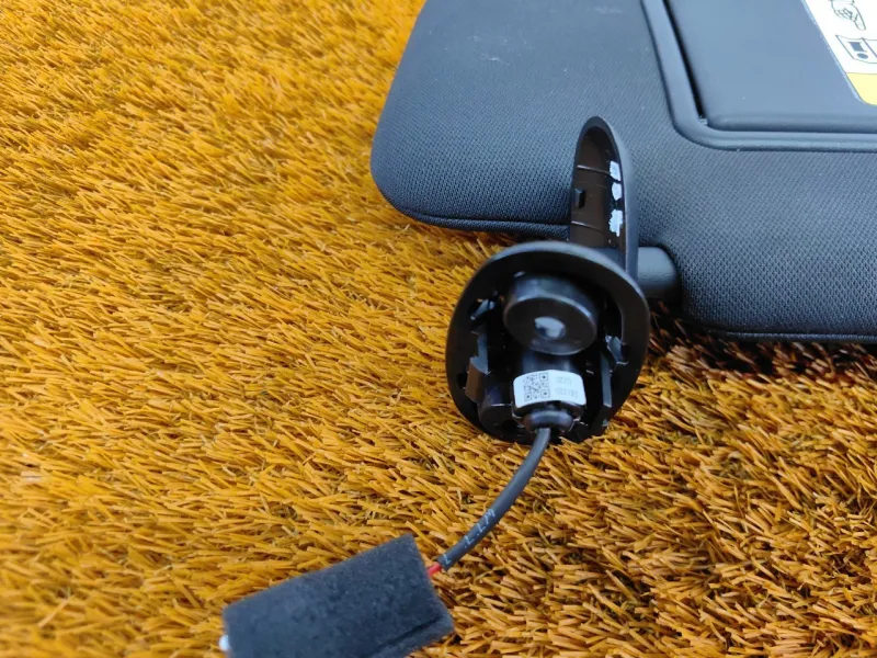 Козырек солнцезащитный