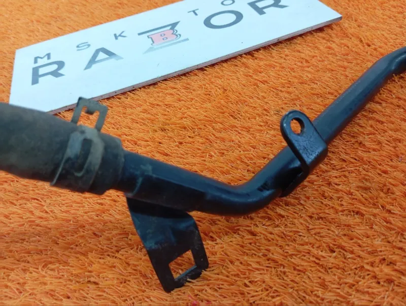 Трубка системы охлаждения