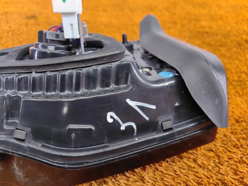 Фонарь внутренний