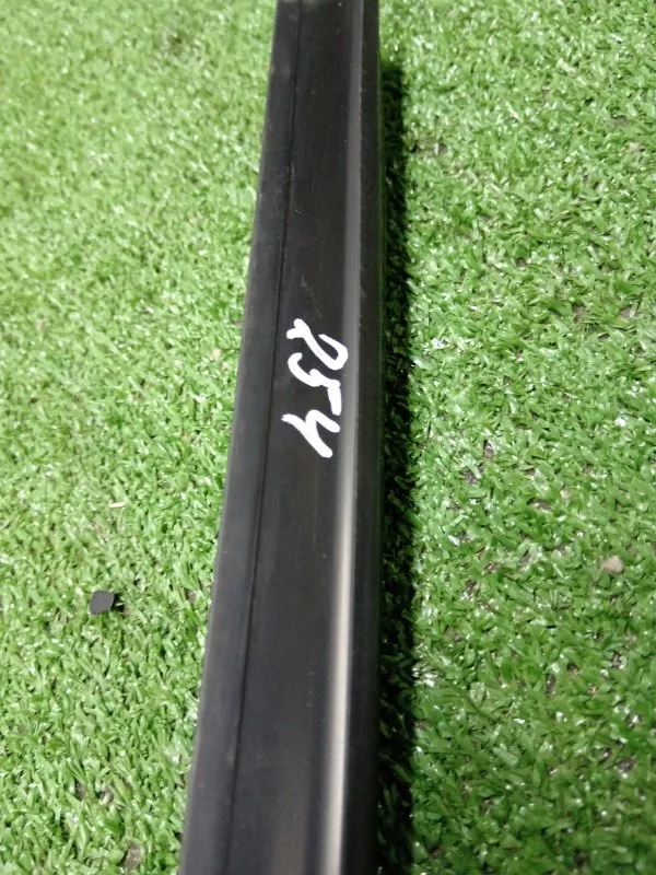 Уплотнитель стекла двери