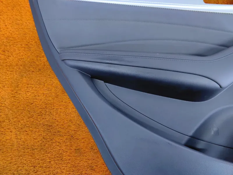 Обшивка двери