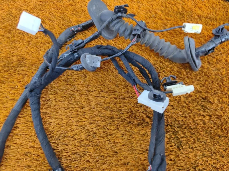 Проводка крышки багажника