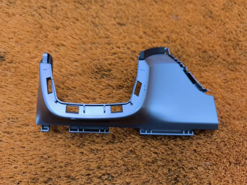 Декоративная накладка торпедо