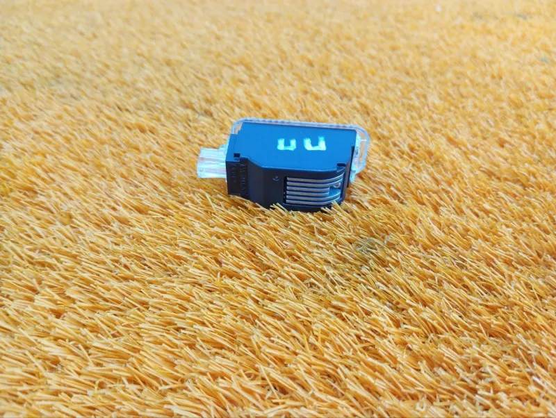 Плафон подсветки двери