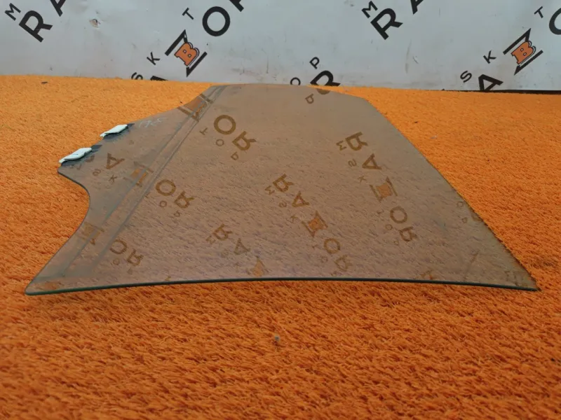 Стекло двери